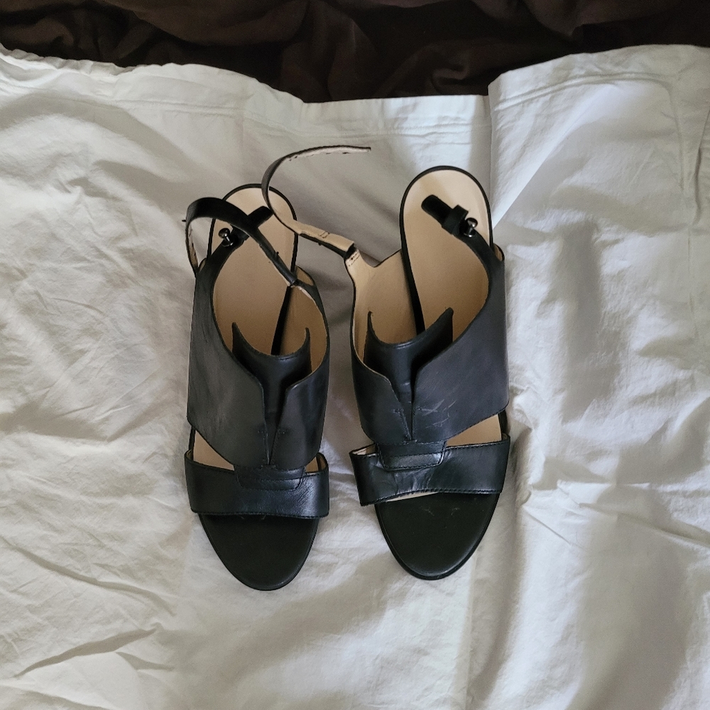 Black Sandles